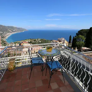 Wonderful View Appartement Taormine